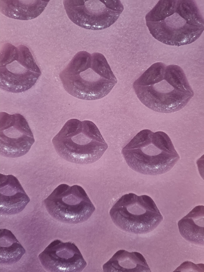 Chunky Lips Mold