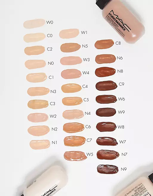 MAC Studio Radiance Face and Body Foundation W1, 50 ml