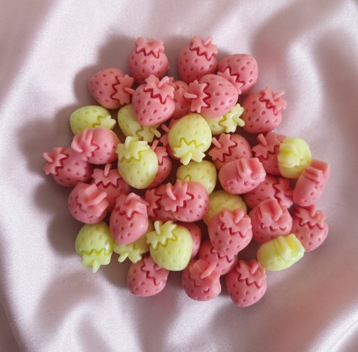 Strawberry Scoopies Mold