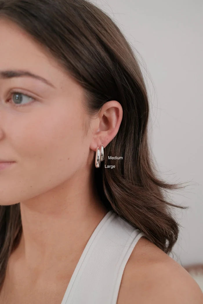 Cleo Hoop - Silver