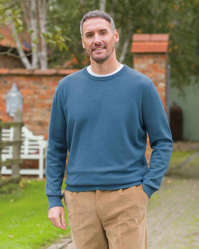 Holbury Cashmilon Crew Neck Jumper - Airforce Blue - Country Collection