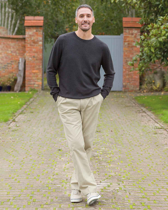 Holbury Charcoal Grey Cashmilon Crew Neck Jumper - Image 2 - Country Collection