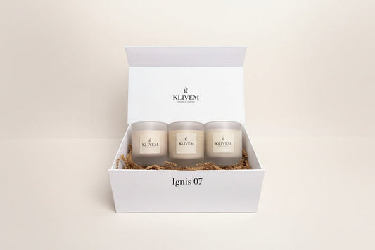 Ignis 07 Stay A While luxury Klivem gift box with three candles of your choice