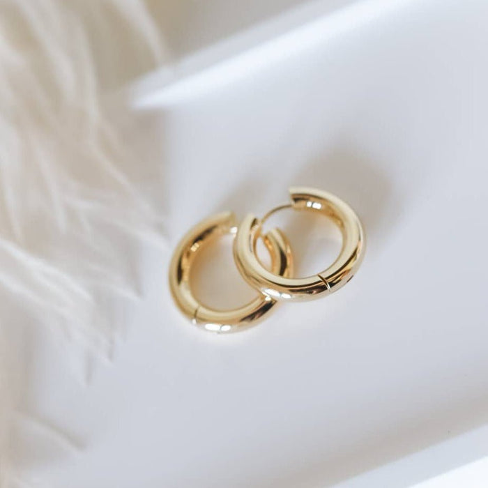 Indy Chunky Earrings 18K plated - Olita Gifts & Goods
