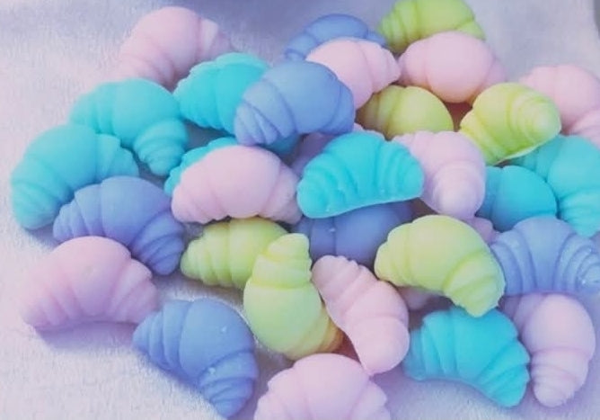 Mini Croissant Mold
