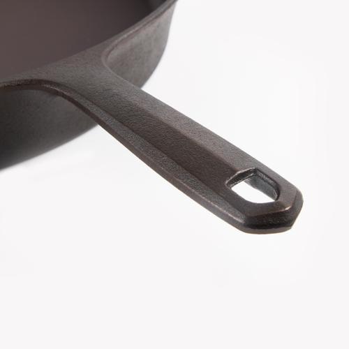 Close-up of the Field Skillet handle and hanging hole