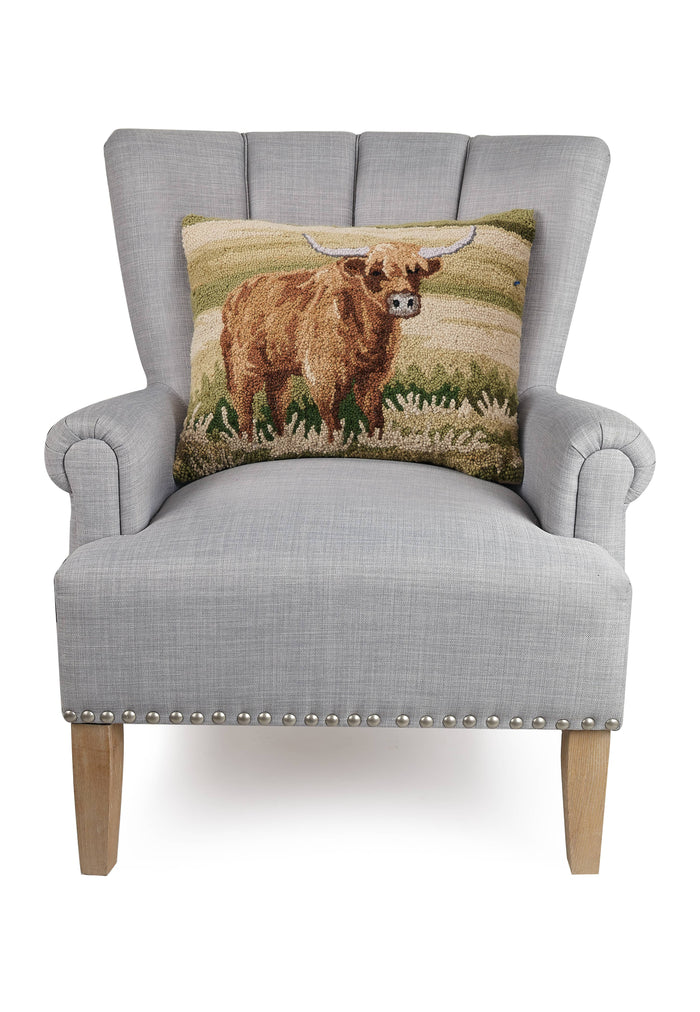 Peking Handicraft - Highland Cattle Hook Pillow