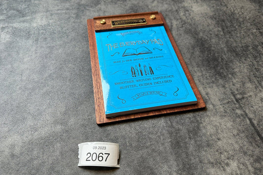 SECONDS THE NOTE BOARD - WOODEN RHODIA NOTEPAD HOLDER - Mahogany- 2067