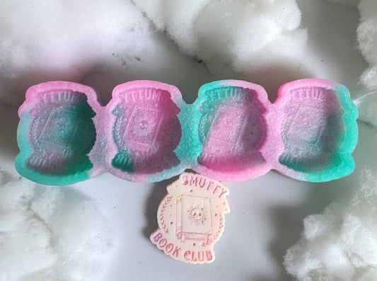 Smutty Book Club Mold