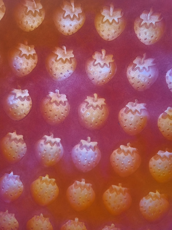 Strawberry Scoopies Mold