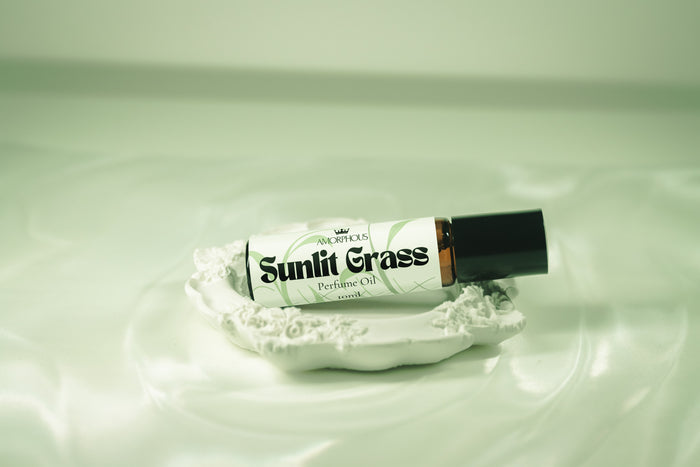 Sunlit Grass Perfume Oil (Limited Edition)